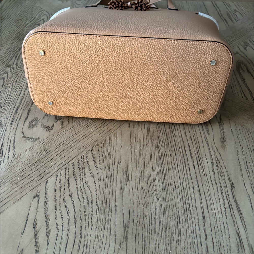 Kate Spade hayes medium tote-New - Picture 3 of 6
